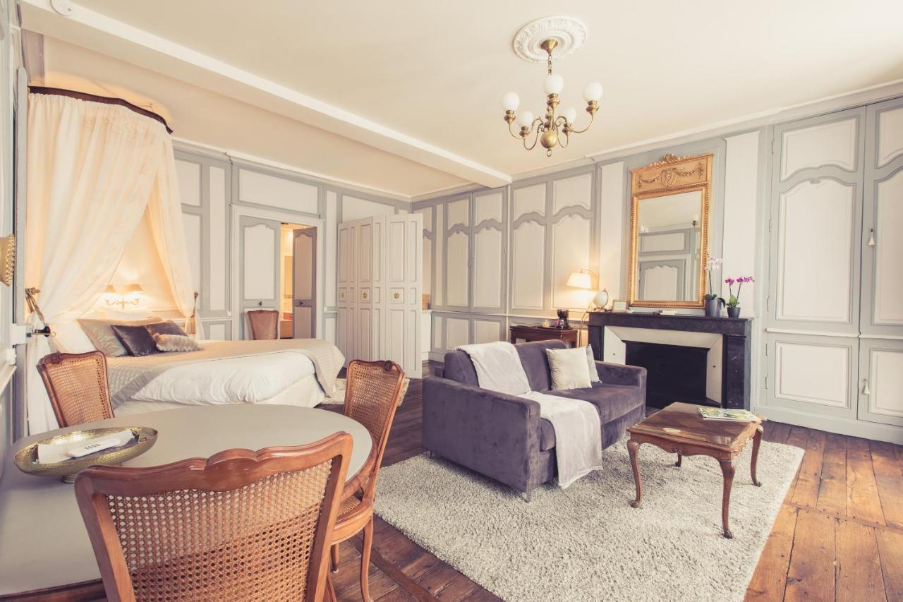 La Maison De La Liberte Suite Jeanne Barret Πουατιέ Εξωτερικό φωτογραφία
